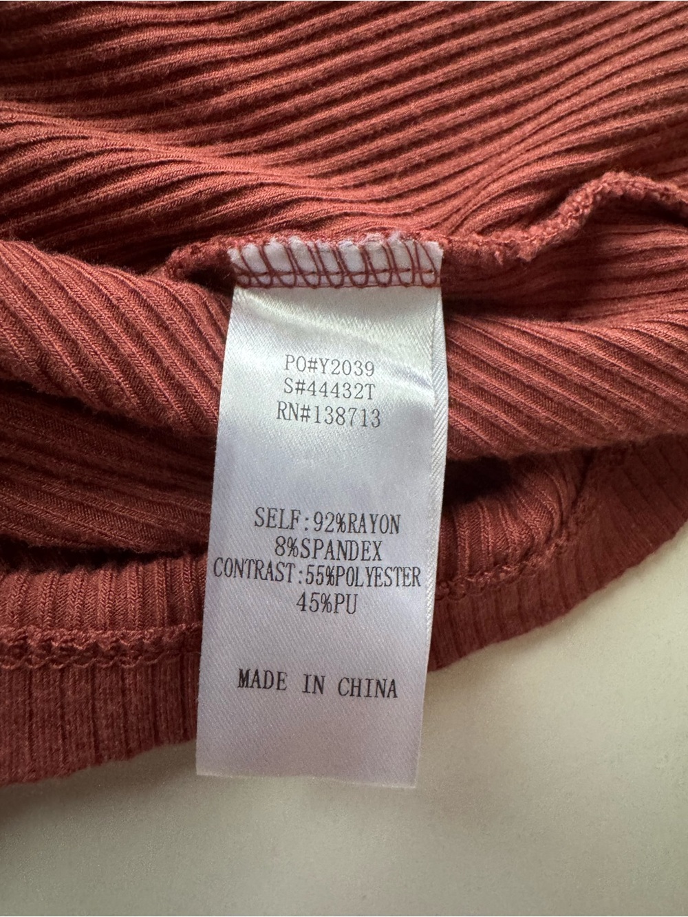 Doe & Rae Rust Ribbed Sleeveless Top with Ruffle Trim Medium - Picture 6 of 8